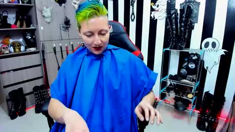 Snapshot of yelena_bondaje chatting on 12.22.24 Yelena online show from 12.22.24