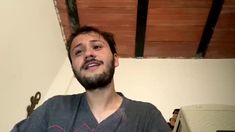 Snapshot of yerito_ chatting on 11.19.25 Yero online show from 11.19.25