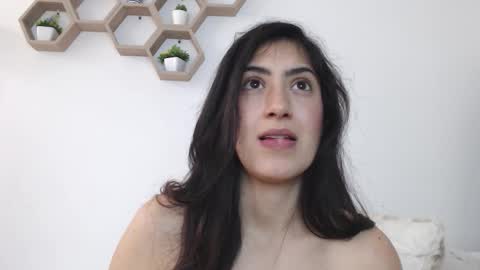 yesikacosta online show from 02.21.26