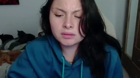 yessica_gomez01 online show from 05.19.26