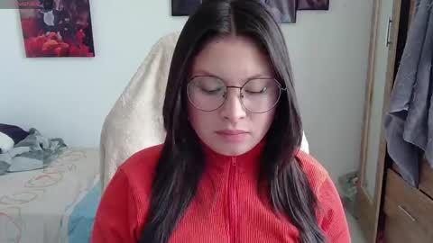 yessica_gomez01 online show from 05.26.26