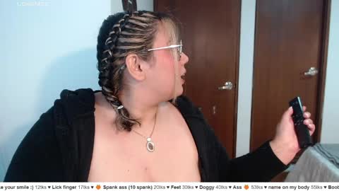 hii i am yini online show from 05.27.26