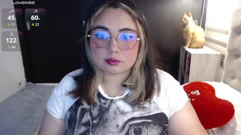 hii i am yini online show from 06.09.26