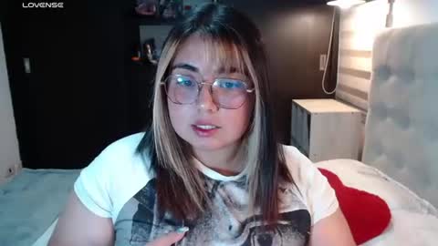 hii i am yini online show from 07.07.26