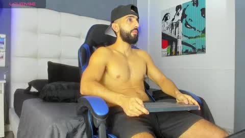 Yiyo online show from 02.22.26