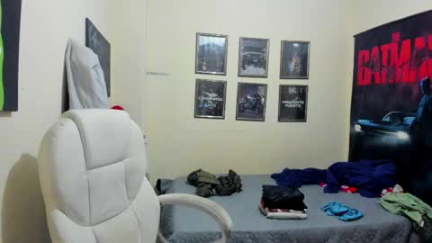 yker online show from 04.10.26