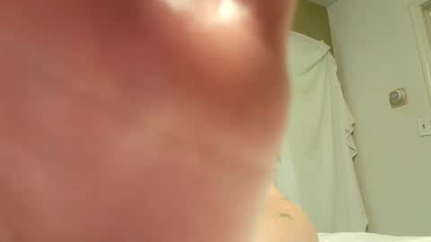 Snapshot of ykkrahs chatting on 12.01.25 Alice Sharkky Sunshine Manson online show from 12.01.25