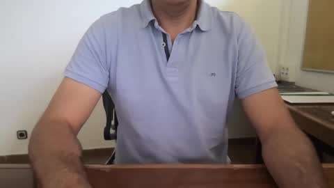 Snapshot of yo47 chatting on 10.28.25 Yo47 online show from 10.28.25