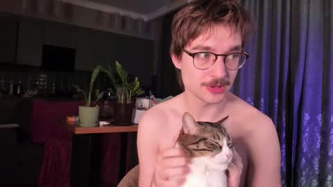 Max online show from 02.22.26