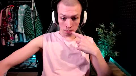 You can ask my name in pm online show from 02.06.26