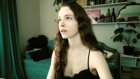 yoka_paradoxxx online show from 06.04.26
