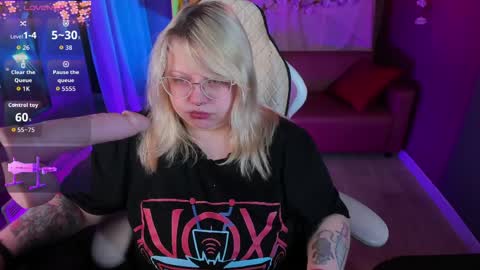 Yoki online show from 04.04.26