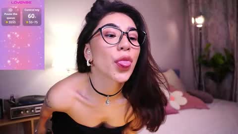 Yoko online show from 11.25.25