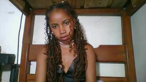 yolandrina05 online show from 02.06.26