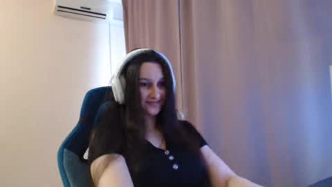 Sophie online show from 03.25.26