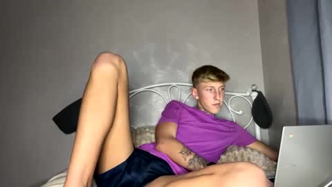 Snapshot of yorkshirelad208 chatting on 01.04.25 Harrison online show from 01.04.25