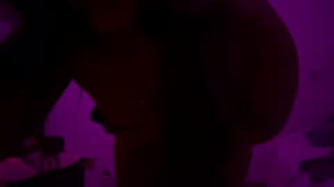 Snapshot of yorlenig692 chatting on 10.03.25 yorlenig692 online show from 10.03.25