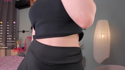 Snapshot of you_fell_in_love chatting on 07.17.26 Elizabeth brunette -- Darline blonde online show from 07.17.26