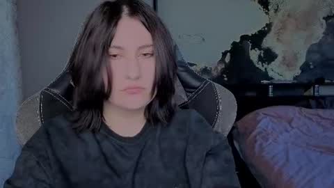 Snapshot of you_lika chatting on 06.19.26 Lika online show from 06.19.26