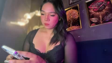 Snapshot of you_should_try chatting on 06.08.26 Denice online show from 06.08.26