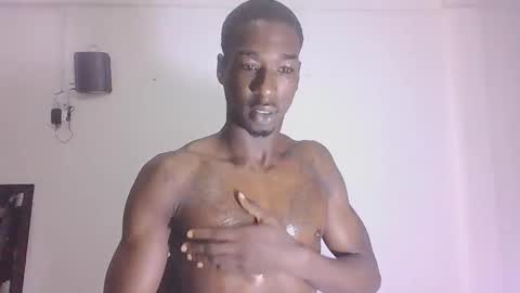 Snapshot of youn_king chatting on 12.08.24 ALEX online show from 12.08.24