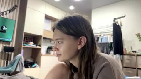 Snapshot of younona chatting on 02.13.26 Anna and Luna online show from 02.13.26