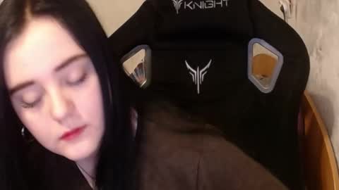 Snapshot of your_8a8y chatting on 01.16.25 your_8a8y online show from 01.16.25