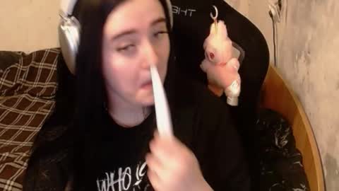 Snapshot of your_8a8y chatting on 09.15.25 your_8a8y online show from 09.15.25