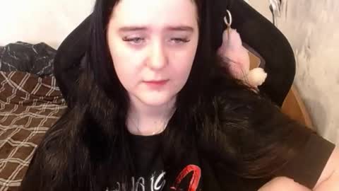 Snapshot of your_8a8y chatting on 09.16.25 your_8a8y online show from 09.16.25