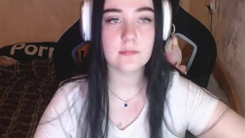 your_8a8y online show from 11.17.25