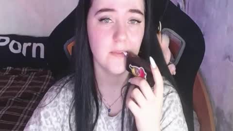 your_8a8y online show from 11.24.25