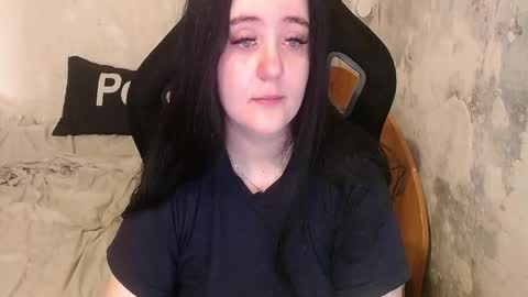 Snapshot of your_8a8y chatting on 04.04.26 your_8a8y online show from 04.04.26