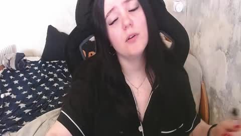 Snapshot of your_8a8y chatting on 04.15.26 your_8a8y online show from 04.15.26