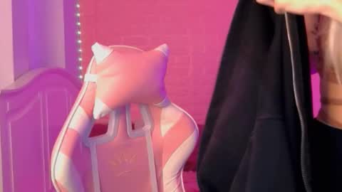 Snapshot of your___barbie chatting on 02.10.25 Barbie online show from 02.10.25