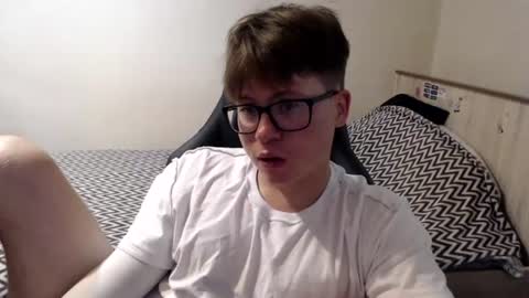 Max online show from 07.10.26