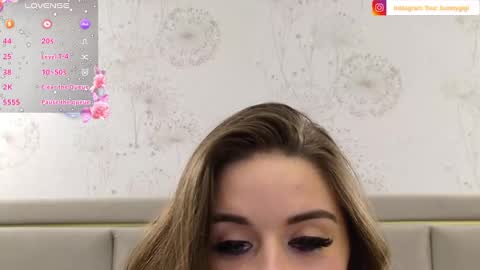 Snapshot of your_bunnygirl chatting on 02.24.25 Gigi online show from 02.24.25