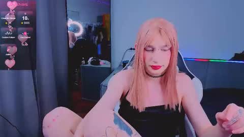 Snapshot of your_cute_aisha chatting on 09.22.25 your_cute_aisha online show from 09.22.25
