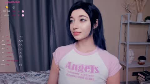 Lina online show from 02.04.25