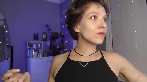 Alex and Kris long hair online show from 09.12.25