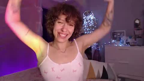 Snapshot of your_hot_ex chatting on 06.29.26 Alex and Kris long hair online show from 06.29.26