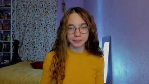 Leslie online show from 11.21.25