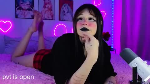 Eva online show from 10.30.25