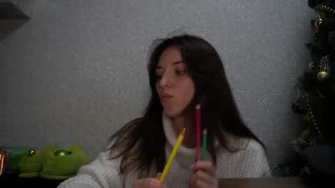 Snapshot of your_little_flexible_girl chatting on 12.24.24 Meri online show from 12.24.24