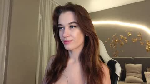 Jessica Loyd online show from 10.30.25