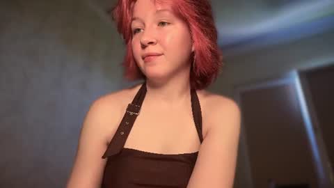 Snapshot of your_moonlight_ chatting on 06.19.26 Mia online show from 06.19.26
