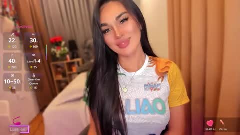 Miss Larah online show from 04.29.26
