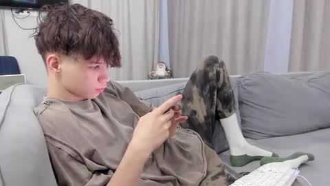 your_shy_guy online show from 02.03.25