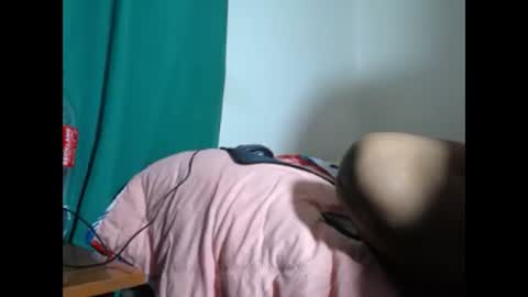 Snapshot of your_singing_devil chatting on 02.06.25 your_singing_devil online show from 02.06.25