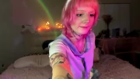 Snapshot of your_sweetpussy chatting on 07.12.26 Anya online show from 07.12.26