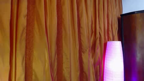 Snapshot of your_wild_fantasy chatting on 12.13.25 your_wild_fantasy online show from 12.13.25